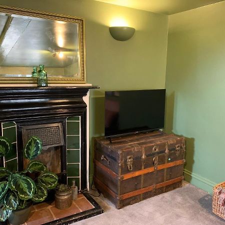 워튼 Hidden Gem In Heart Of Breckland 빌라 외부 사진