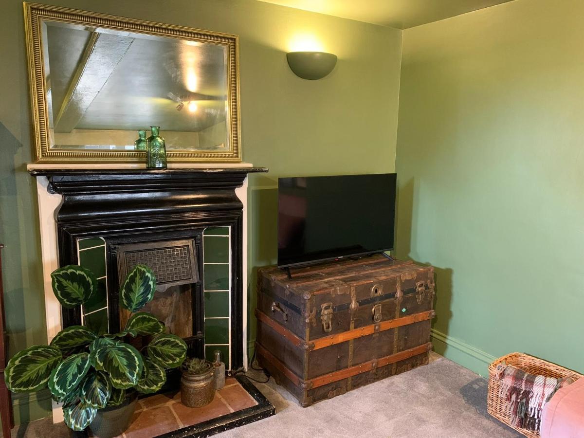 워튼 Hidden Gem In Heart Of Breckland 빌라 외부 사진